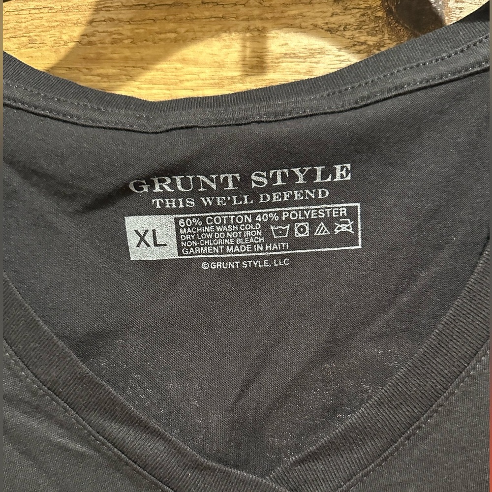 Grunt Style Black Short Sleeve V-Neck Tee with Red Rose Accent - Picture 2 of 3